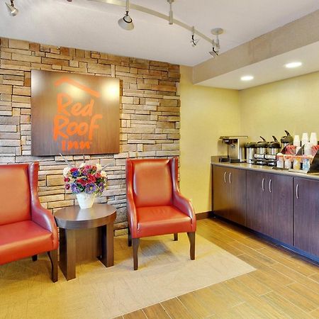 Red Roof Inn Detroit - Dearborn-Greenfield Village Екстер'єр фото