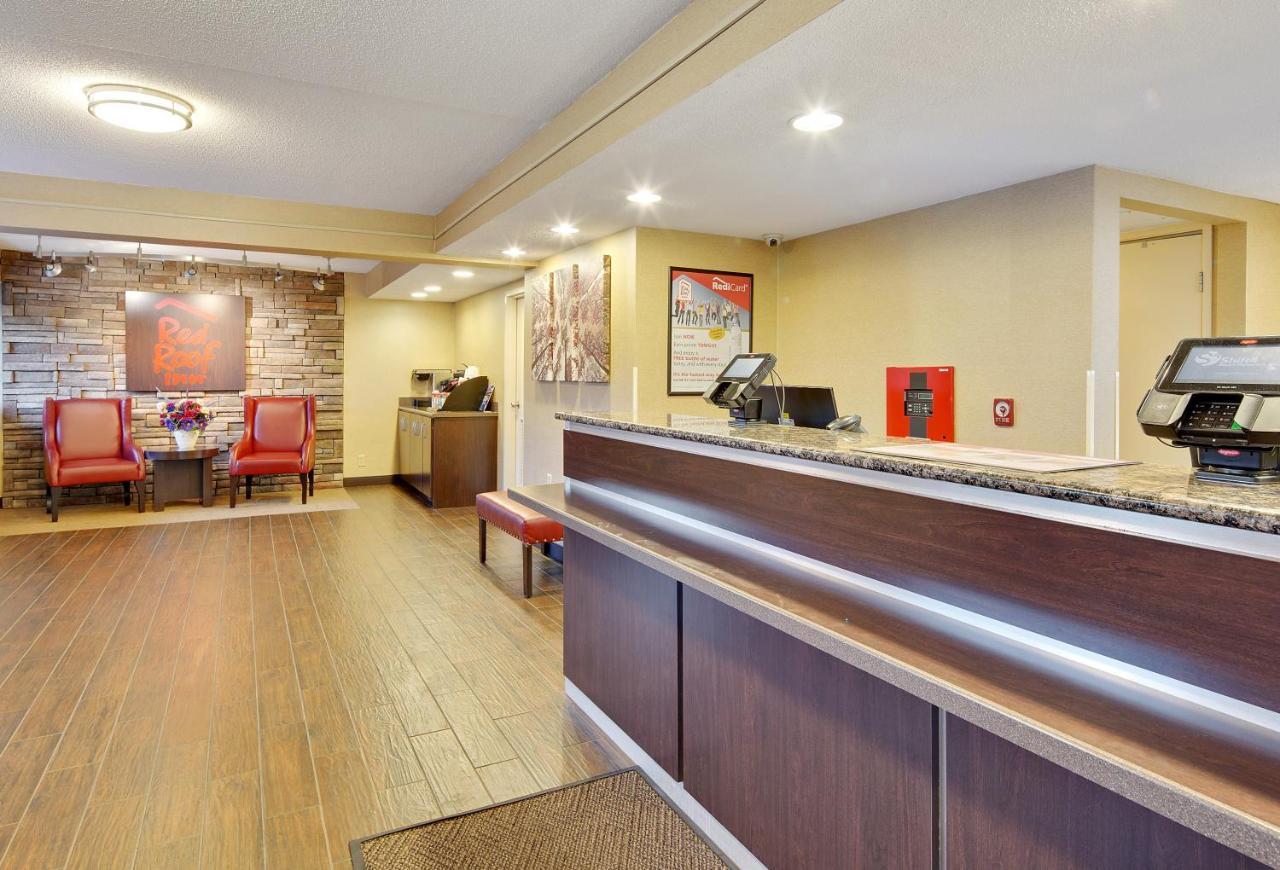 Red Roof Inn Detroit - Dearborn-Greenfield Village Екстер'єр фото