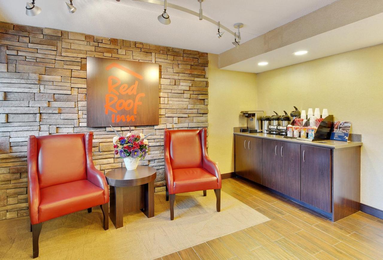 Red Roof Inn Detroit - Dearborn-Greenfield Village Екстер'єр фото
