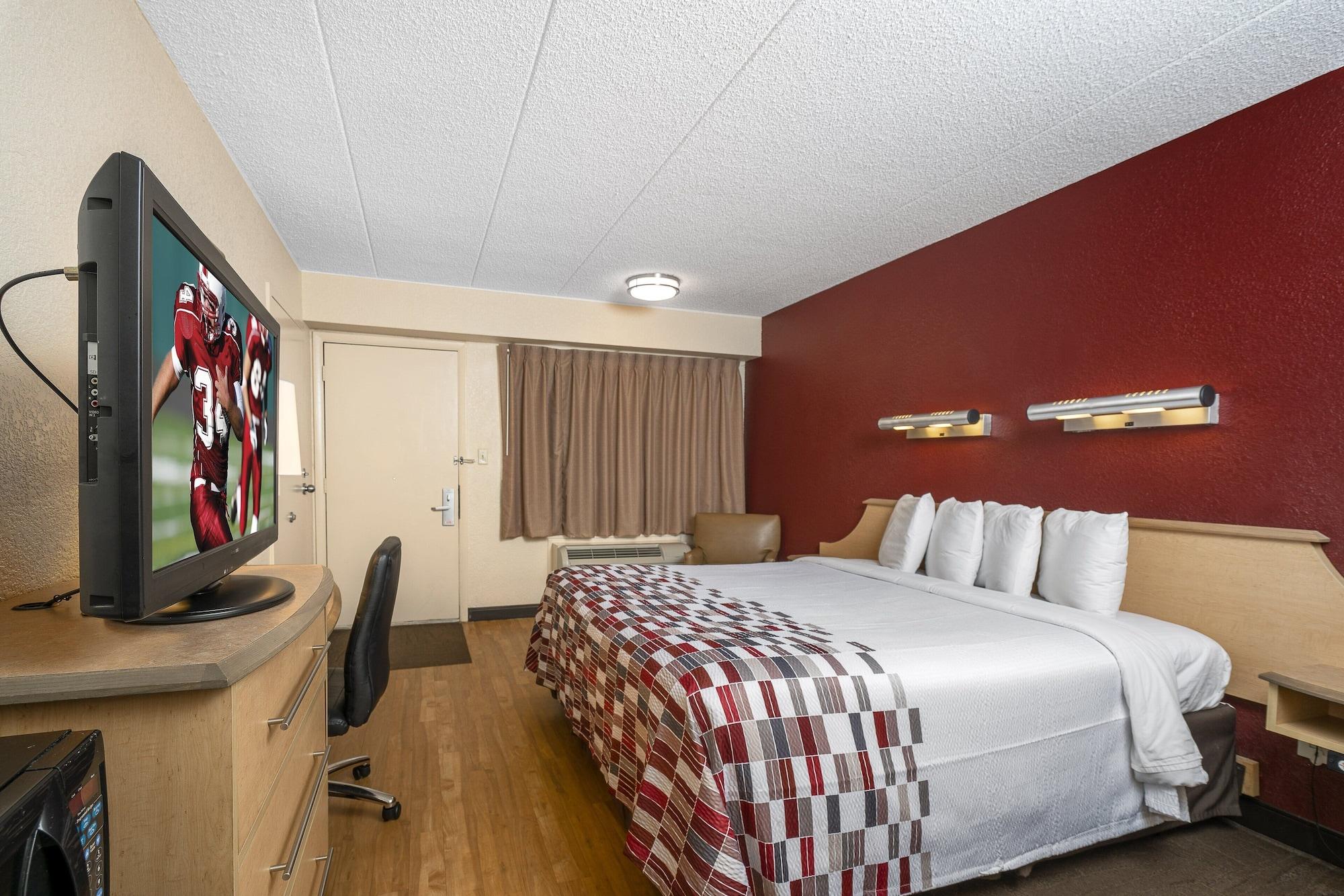 Red Roof Inn Detroit - Dearborn-Greenfield Village Екстер'єр фото