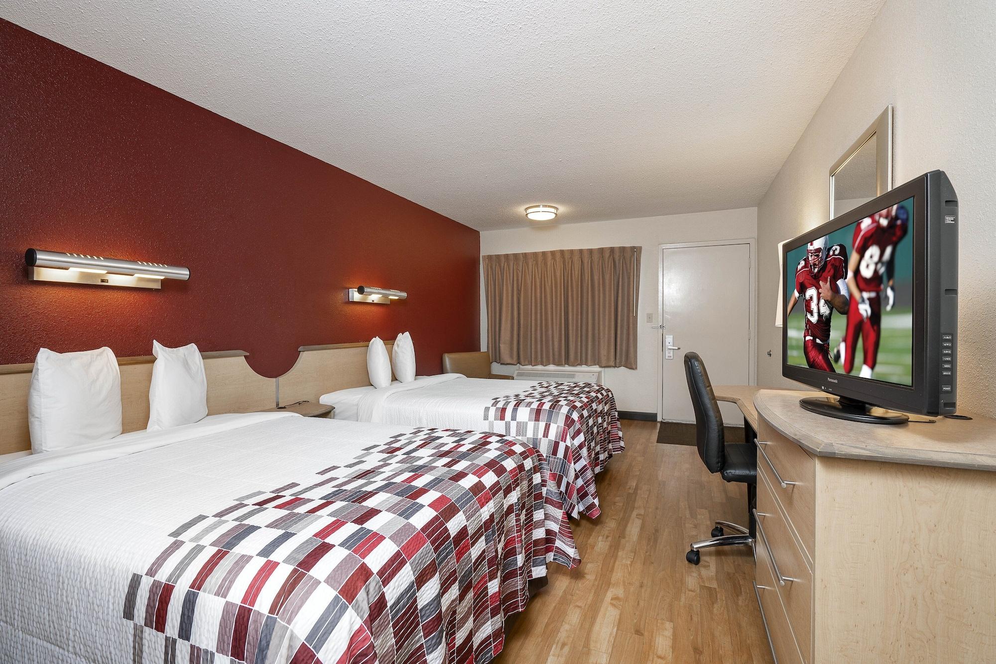 Red Roof Inn Detroit - Dearborn-Greenfield Village Екстер'єр фото