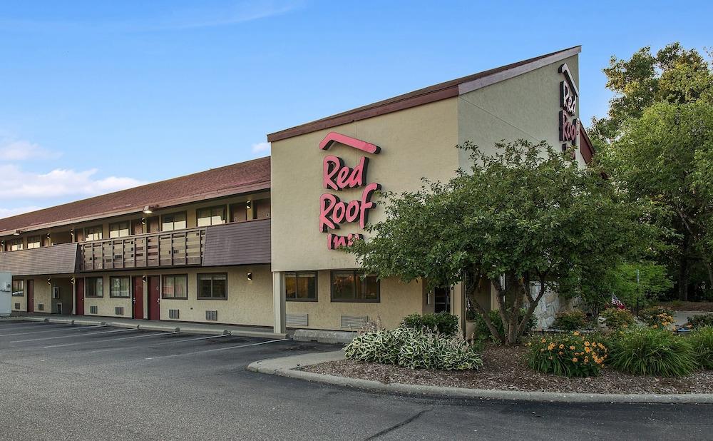 Red Roof Inn Detroit - Dearborn-Greenfield Village Екстер'єр фото